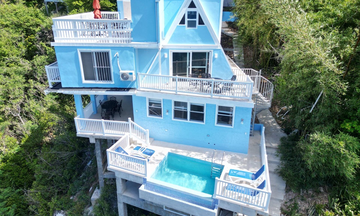 Estate Fortuna House | Looking for peace and tranquility in this beautiful oceanfront villa