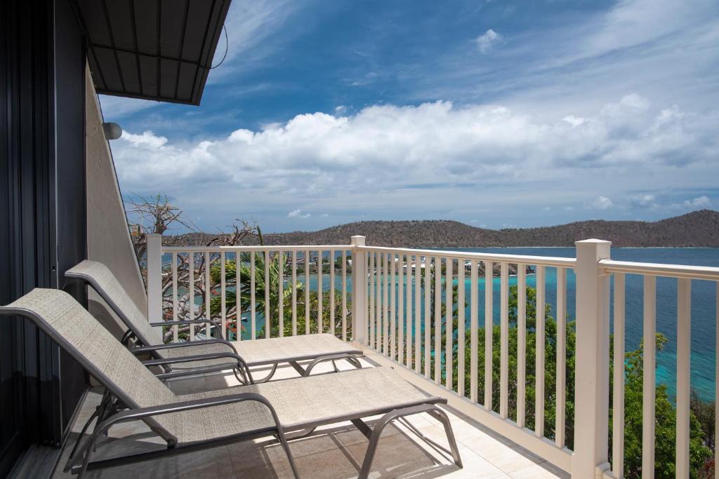 Frydendal House | Official Resort Deluxe Villa with Ocean Views!