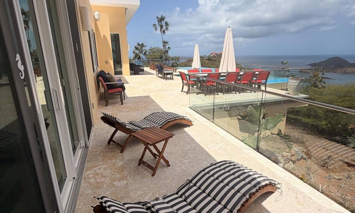 Estate Little Saint Thomas Villa | Private Luxury Retreat at Botany Bay