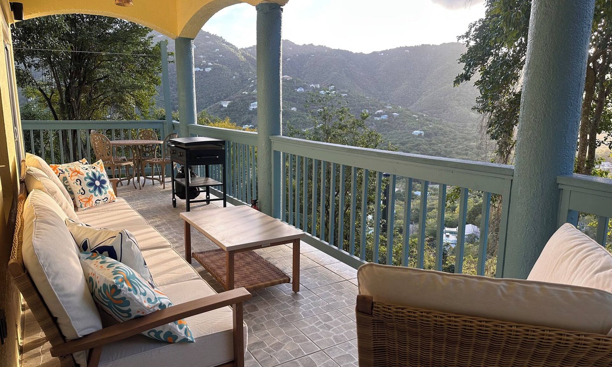 Upper Carolina Condo | St. John Island Getaway. Quiet Gated 2BR in Coral Bay with Backup Generator