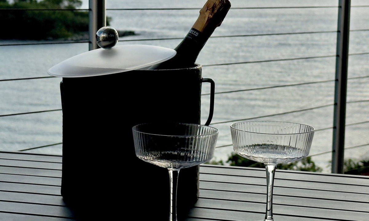 Estate Enighed House | The Edgewater Penthouse suite is a Modern Luxury in delightful Cruz Bay