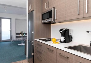 Suite 4, 10% Off Summer Stays
