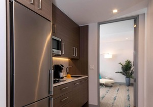 Suite 4, 10% Off Summer Stays