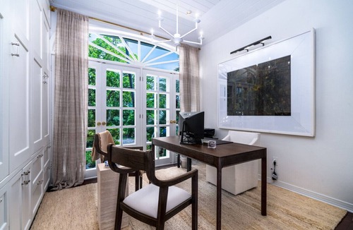 Bellevue Villa | 2BR New remodel w/Restoration Hardware & Tennis