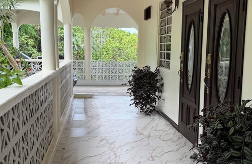 Estate Kings Quarter House | 3-bedroom estate in peaceful Charlotte Amalie East with AC
