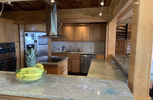 Estate Tabor and Harmony Villa | 5 bedroom Atlantic Waterfront