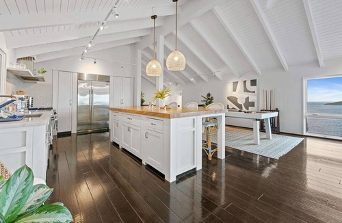 Peterborg House | 5BR Pool Villa by Magens