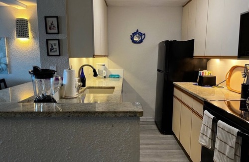 Nazareth Condo | Beautiful Ocean View 2 Bed 2 bath condo Above The Beach at Cowpet Bay East
