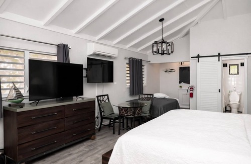 La Grande Princesse House | Bungalow Ocean Front