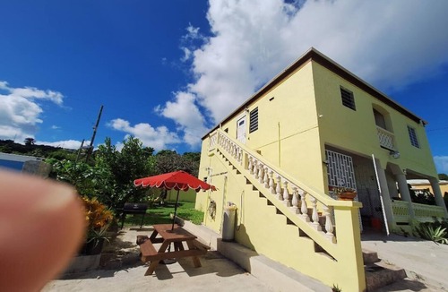 Estate Sion Hill House | Couples Paradise Haven
