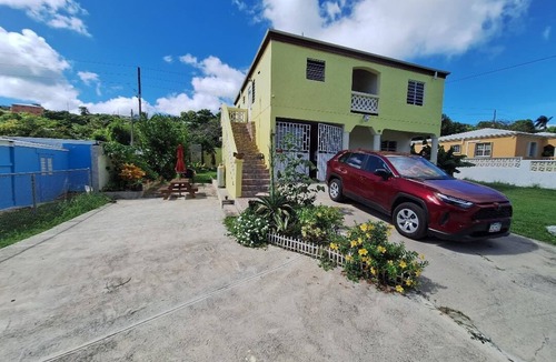 Estate Sion Hill House | Couples Paradise Haven