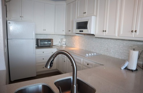 Frydendal Condo | Exclusive Point Pleasant Resort 2BR Ocean View Villa D19