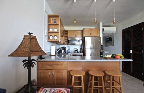 Red Hook Villa | Fall rates! Corner unit! B301
