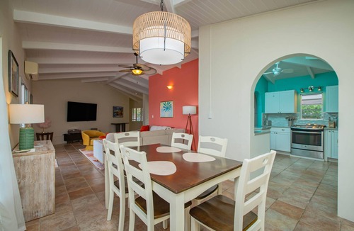 Sion Farm House | Flamingo Palms