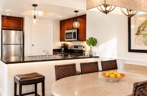 Bellevue Resort | Incredible Beachfront Frenchman's Cove Resort + Resort Amenities Included