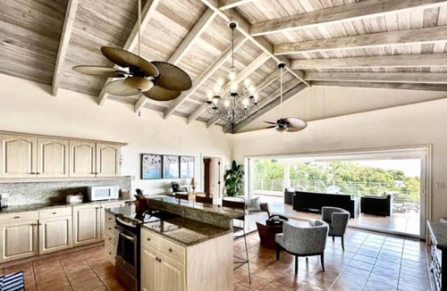 Estate Enighed Villa | Mandavilla (Upper)