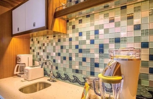 Frydendal Apartment | Margaritaville Ocean View 1-Bedroom Studio Presidential Suite w/AC in St Thomas