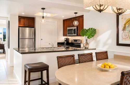 Estate Bakkero Resort | Marriott's Beachfront Frenchman's Cove Resort + Resort Amenities Included
