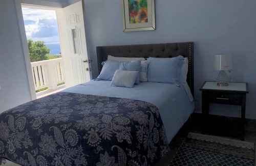 Estate Frenchman Bay Apartment | Modern and spacious 2/2 apartment with AC ,Pool and back up generator,St Thomas