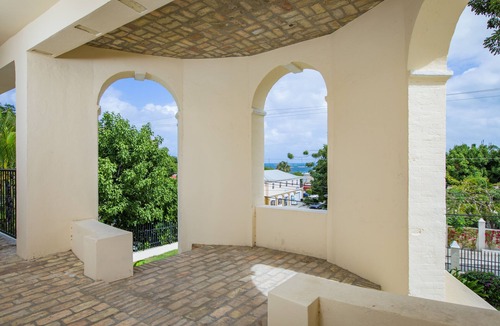 Estate East Street Condo | Moko Jumbie House - Indigo Suite