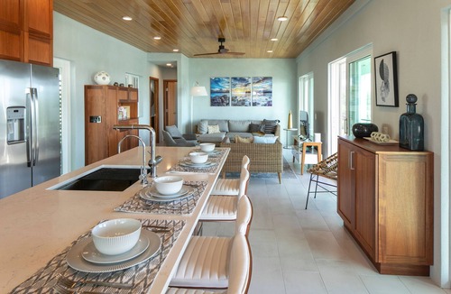 Fish Bay House | New Contemporary Villa in Fish Bay with Ocean View-Solar and Battery Backup