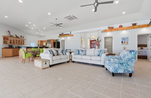 Cotton Valley Villa | NEW Luxury 3-bedroom Waterfront Villa with Pool in Carden Beach, St Croix