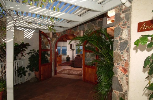 Estate Chocolate Hole and Great Cruz Bay Villa | OCEANFRONT, SWEEPING SUNRISE TO SUNSET VIEWS, INCREDIBLE LAST MINUTE DEALS