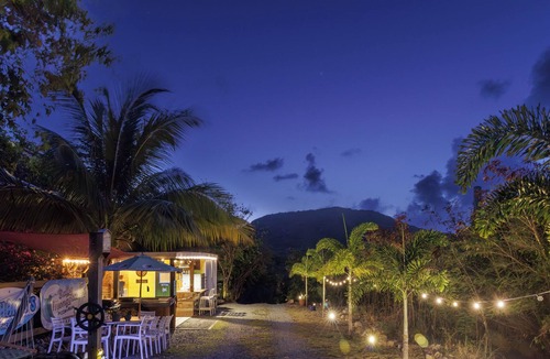 Estate Mandal RV Rental | Octopus Den Glamping Site with AC