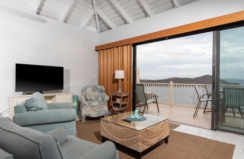 Frydendal House | Official Resort 2BR Villa with Ocean Views!