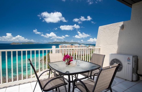 Frydendal House | Official Resort Deluxe Villa with Ocean Views!