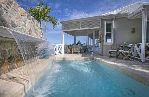 Peterborg Villa | ON THE ROCKS VILLA Private Luxury Waterfront Villa Minutes From Magens Bay Beach