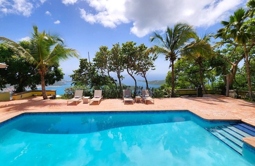 Estate Elizabeth Cottage | Poolside Cottage with Ocean Views & Backup Power