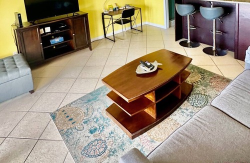 Red Hook Condo | Red Hook Retreat with Stunning Ocean Views