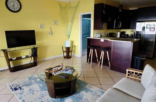 Red Hook Condo | Relaxing 1Bed 1Bath Villa In Downtown Red Hook!