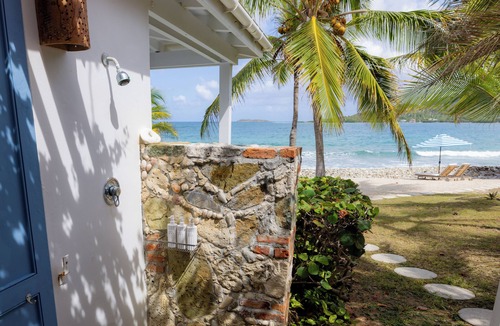 Estate Fortsberg House | Spindrift ~ Serene Oceanfront 3-Bdrm Villa W/Pool & Solar
