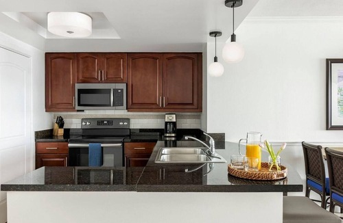 Estate Bakkero Resort | St. Thomas 2BR Oceanside Villa at Marriott’s Frenchman’s Cove – Beach & Resort A