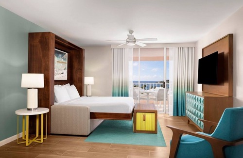 Nazareth Resort | St Thomas | Couples Caribbean Getaway | Pool, Snorkel & Sun