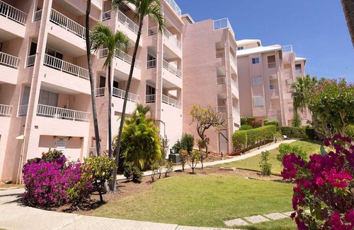 Nazareth Condo | Studio King-St. Thomas Stunning Vacation Vibes