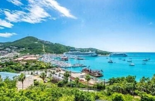 Estate Kings Quarter Apartment | Studio Sleeps 4 w/Pool & Ocean View