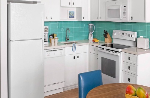 Nazareth Condo | Studio -St. Thomas- Stunning Vacation Awaits!