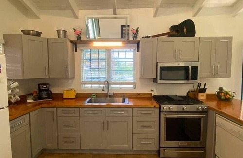 Nazareth Apartment | Surfer Shack 2 Bedrooms