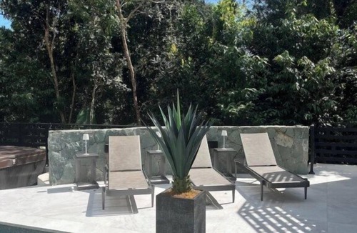 Estate Adrian House | Sweet Water - Exquisite Honeymoon Villa for 2 in Catherineberg - No Pets Allowed