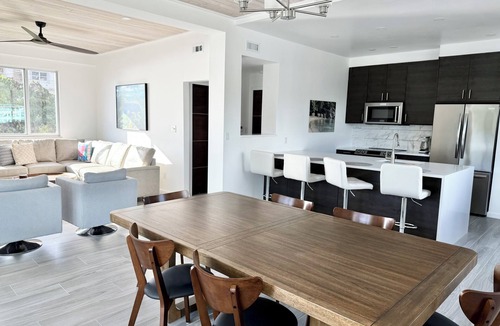 Estate Enighed House | The Edgewater Penthouse suite is a Modern Luxury in delightful Cruz Bay