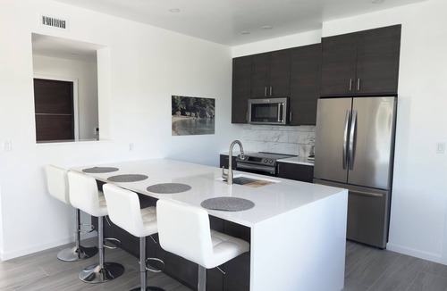 Estate Enighed House | The Edgewater Penthouse suite is a Modern Luxury in delightful Cruz Bay