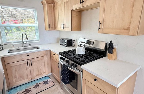 Rendezvous & Ditleff Condo | Vibes & Views @ Sunset Quarters | 2-Bedroom Condo with Pool & Sunset Views in Cruz Bay, St. John