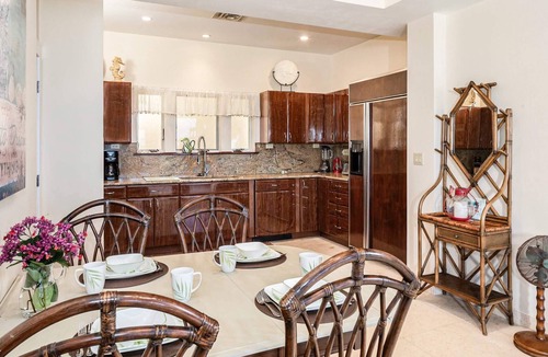 Estate Enighed Villa | View Come True, April Availability!