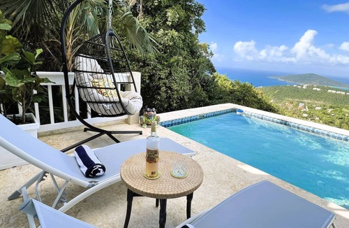 Estate Wintberg House | Villa La Brisa Luxe Hideaway