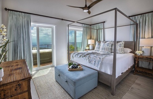 Mafolie House | Villa Luna | Stunning 3-Bedroom Getaway Overlooking the Harbor
