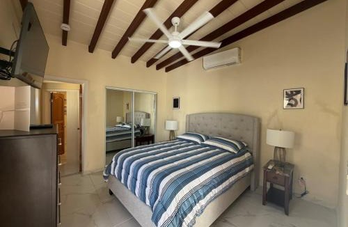 Estate Fortuna Apartment | Villadeco Escape, Gated Cottage with Generator
