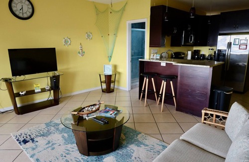 Red Hook Condo | Walk to Ferry Red Hook 1BR Condo w/Stunning Balcony Views + Free Parking